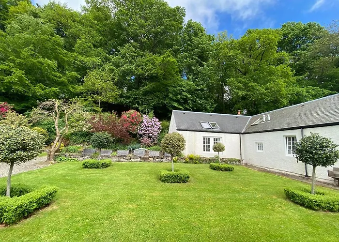 Spacious Cottage - Walk To Crieff