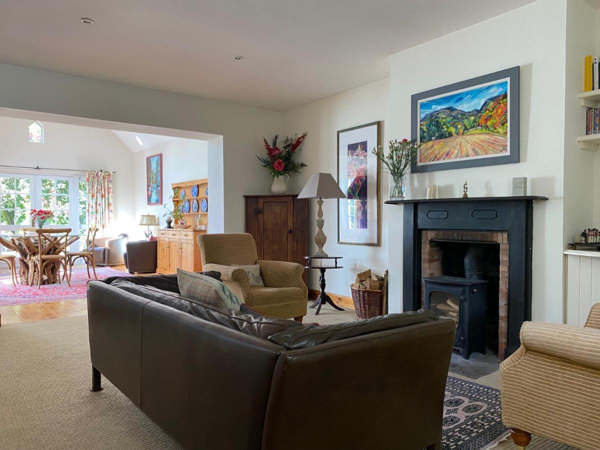 Spacious - Walk To Holiday home *